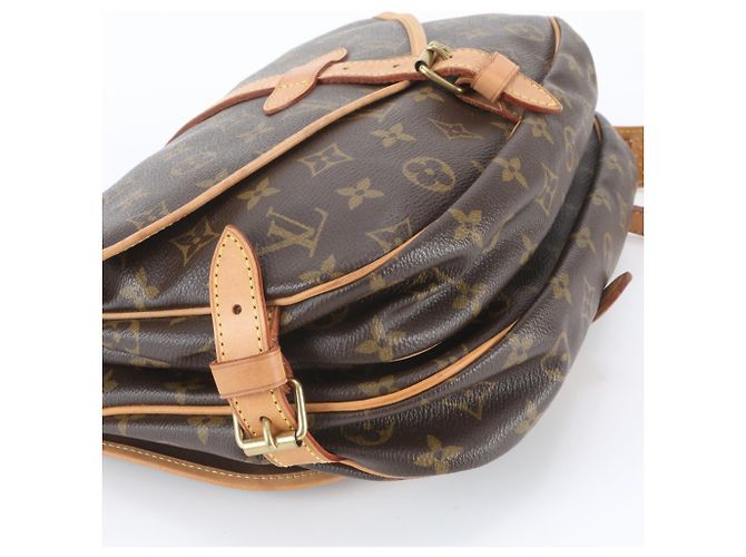 Borsa a tracolla Louis Vuitton Monogram Saumur 30 in pelle Marrone - vista 4