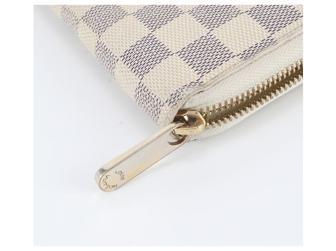 Louis Vuitton Damier Azur Zippy Wallet White - view 7