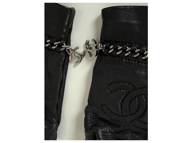 Chanel Guanti senza dita in pelle d'agnello nera Nero - vista 4