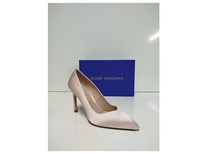Stuart Weitzman Anny Pumps aus blassrosa Satin Pink - Ansicht 2