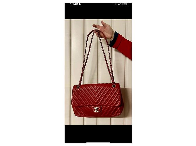 Chanel Chevron Borsa a Patta in Pelle Rossa Rosso - vista 2