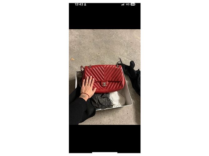 Chanel Chevron Borsa a Patta in Pelle Rossa Rosso - vista 3