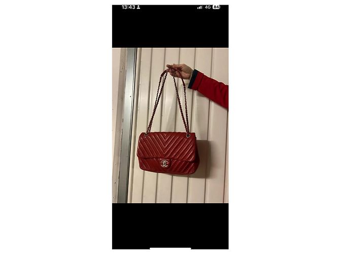 Chanel Chevron Borsa a Patta in Pelle Rossa Rosso - vista 4