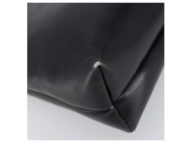 Borsa a tracolla Salvatore Ferragamo Vala in pelle nera e oro Auth 200983 Nero D'oro - vista 17