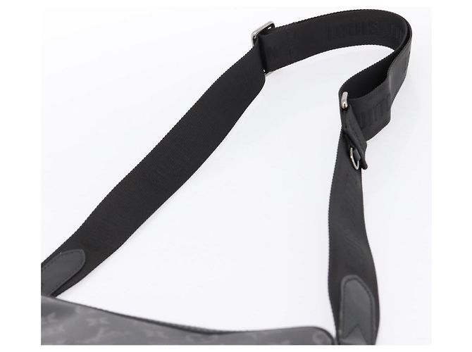 LOUIS VUITTON Monogram Eclipse Trio Messenger Bag M69443 LV Auth 201002M Monogramm - Ansicht 14