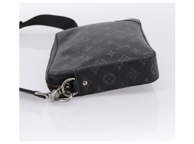 LOUIS VUITTON Monogram Eclipse Trio Messenger Bag M69443 LV Auth 201002M Monogramm - Ansicht 3