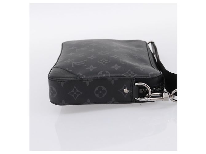 LOUIS VUITTON Monogram Eclipse Trio Messenger Bag M69443 LV Auth 201002M Monogramm - Ansicht 4