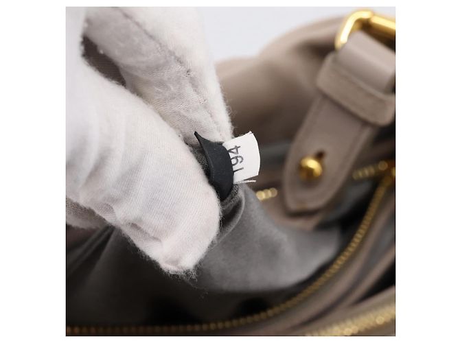 Borsa a mano Miu Miu in pelle 2way Grigio Tono Oro Auth 167574V Marrone - vista 11