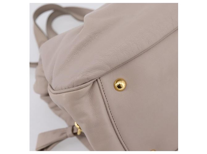 Borsa a mano Miu Miu in pelle 2way Grigio Tono Oro Auth 167574V Marrone - vista 16