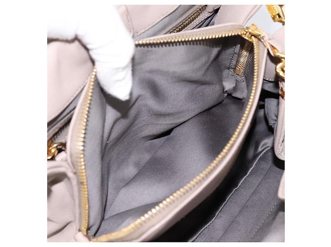 Borsa a mano Miu Miu in pelle 2way Grigio Tono Oro Auth 167574V Marrone - vista 26