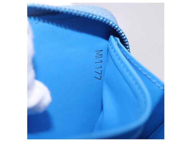 LOUIS VUITTON Rubens Tiger Hunting Zippy Wallet Light Blue M64603 Auth 200400M Blu chiaro - vista 11