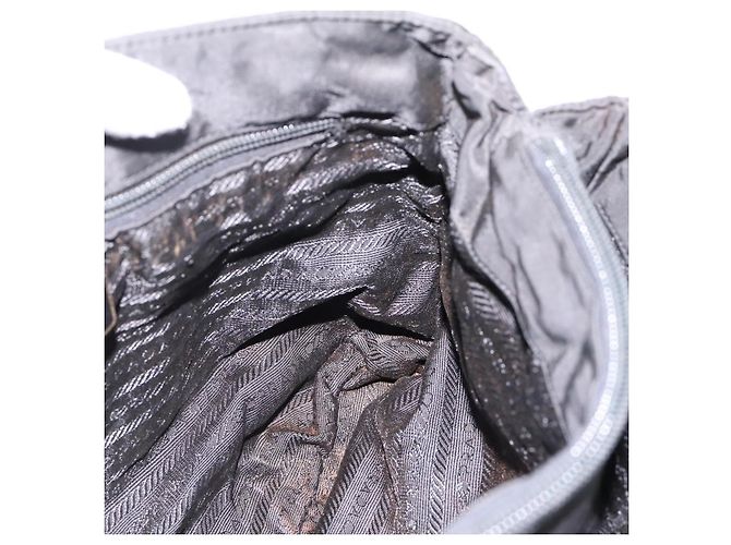 Sac à épaule à chaîne PRADA Nylon Noir Doré Auth 202186A - vue 19