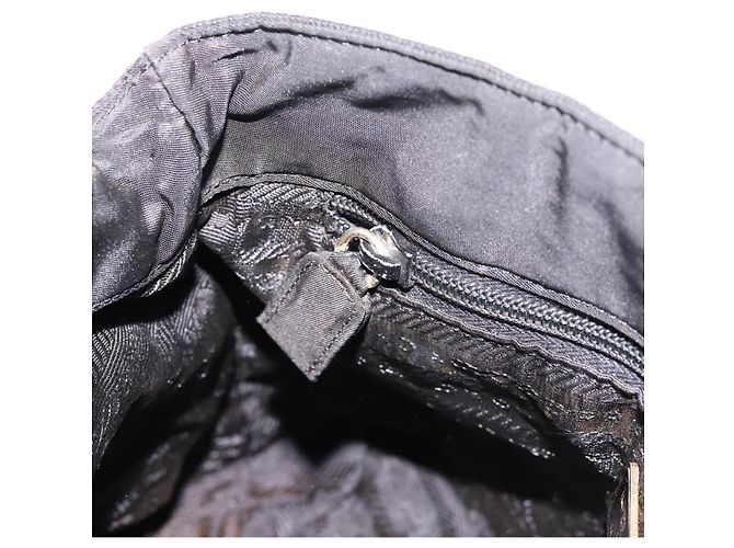 Sac à épaule à chaîne PRADA Nylon Noir Doré Auth 202186A - vue 21