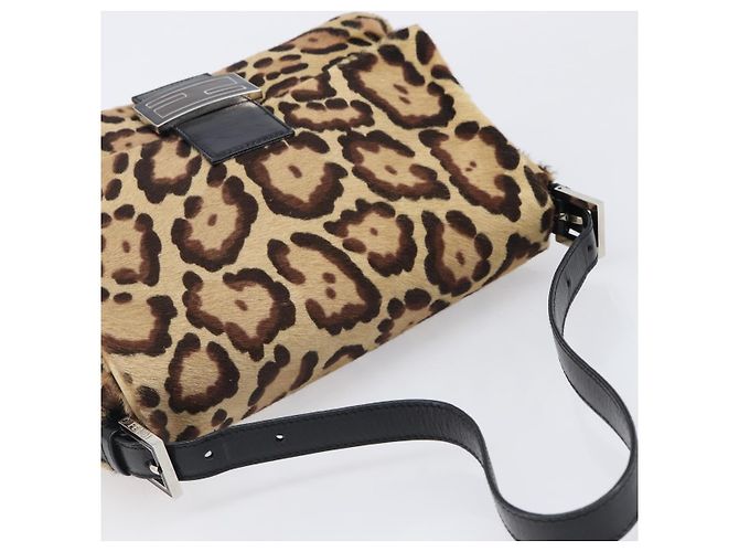 Bolso FENDI Mamma Baguette estampado de leopardo en piel Harako marrón Auth yk20791SAM Castaño Plata - vista 6