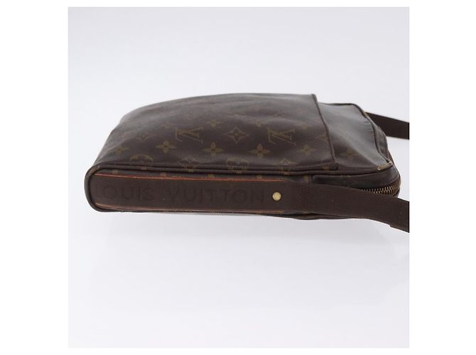 Borsa a tracolla LOUIS VUITTON Monogram Trotteur Bobour M97037 LV Auth bs36886 Monogramma - vista 4