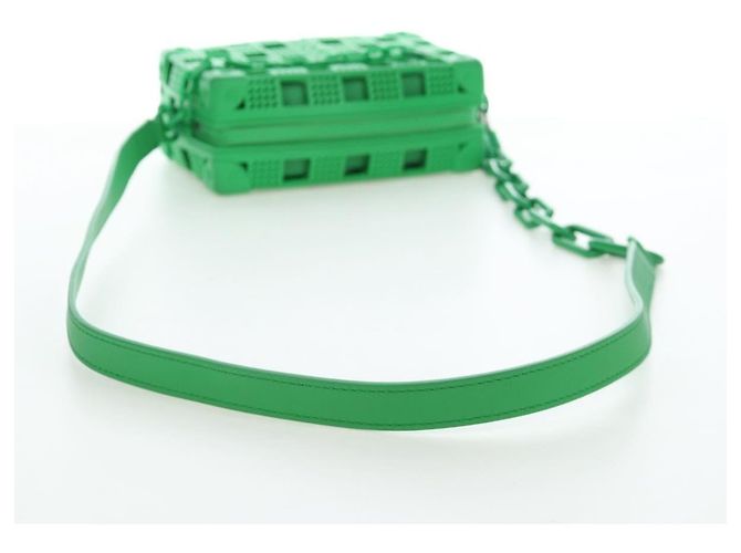 LOUIS VUITTON Borsa a tracolla Mini Soft Trunk Rubber Green M23142 LV Auth 197479SAM Verde - vista 7