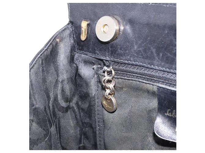 Borsa Salvatore Ferragamo Vala in pelle nera e oro autentica bs37001 Nero D'oro - vista 19