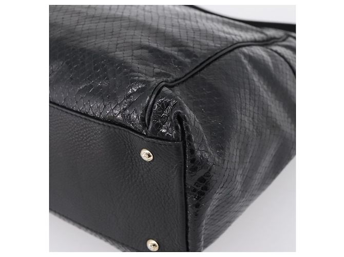 Borsa a tracolla Max Mara in pelle nera e oro Auth yk20883A Nero - vista 15