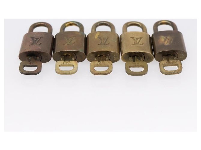 LOUIS VUITTON Padlock 10 Set Padlock metal Gold LV Auth 202434 Golden - view 4