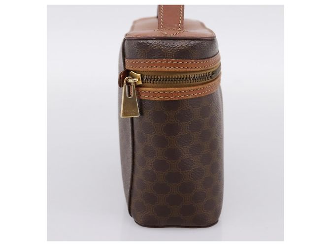 Céline Beauty Case CELINE Macadam Canvas PVC Pelle Marrone Oro Auth 201994 D'oro - vista 3