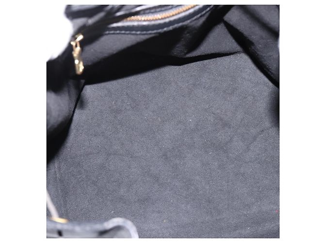 Borsa a tracolla LOUIS VUITTON Epi Petit Noe Nera M44102 LV Auth 199478 Nero - vista 11