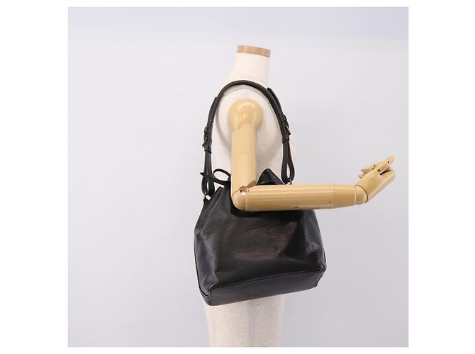 Borsa a tracolla LOUIS VUITTON Epi Petit Noe Nera M44102 LV Auth 199478 Nero - vista 21
