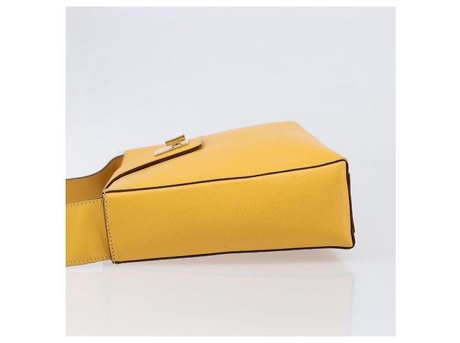 Céline Borsa a tracolla CELINE Turn Lock PVC Canvas Yellow Gold Auth am12556V D'oro Giallo - vista 4