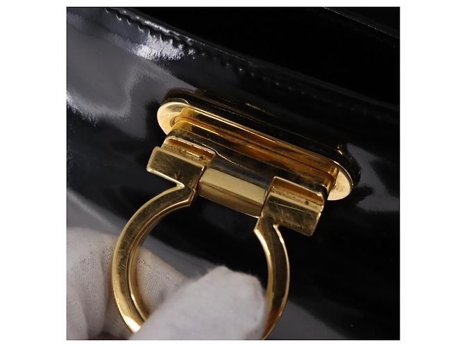 Borsa Salvatore Ferragamo Vernice 2way Nero Tono Oro Auth 196403 - vista 10