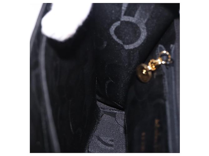Borsa Salvatore Ferragamo Vernice 2way Nero Tono Oro Auth 196403 - vista 24