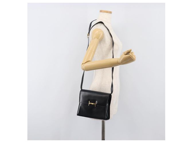 Borsa a tracolla Salvatore Ferragamo in pelle nera e oro Auth ka6004 Nero D'oro - vista 23