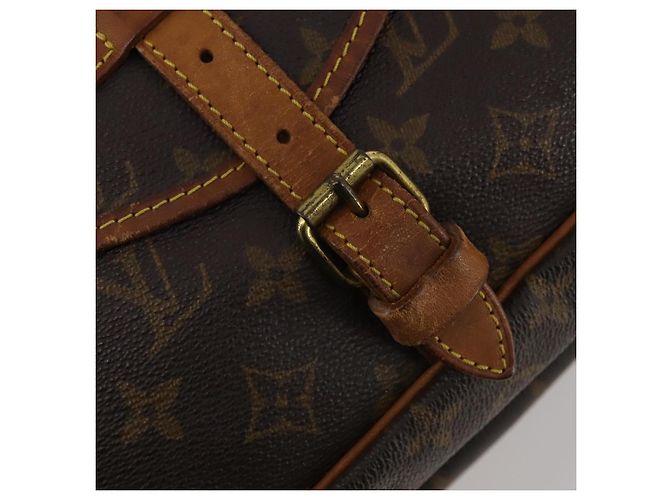 LOUIS VUITTON Monogram Saumur 30 Shoulder Bag M42256 LV Auth BA15083 Monogramma - vista 20