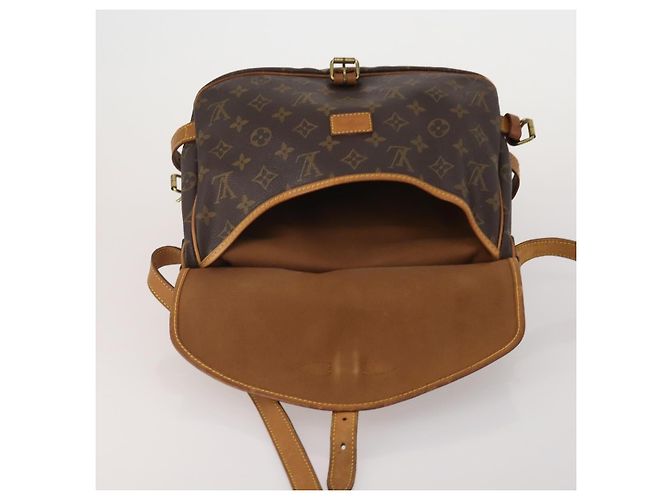 LOUIS VUITTON Monogram Saumur 30 Shoulder Bag M42256 LV Auth BA15083 Monogramma - vista 22