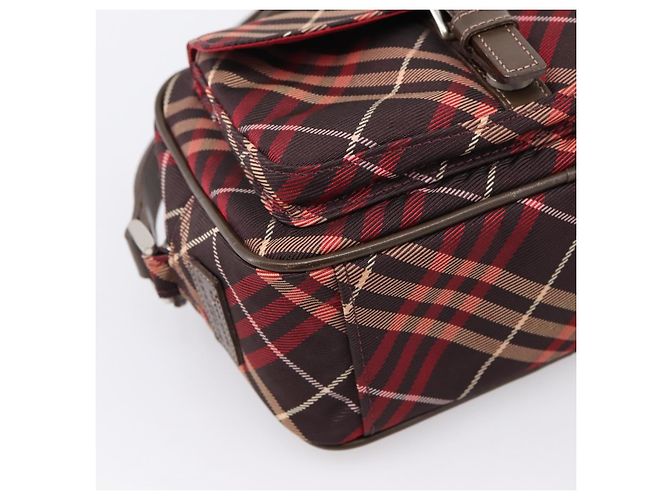 Borsa a tracolla BURBERRY Nova Check Blue Label in tela rossa e argento Auth 201971A Rosso - vista 15