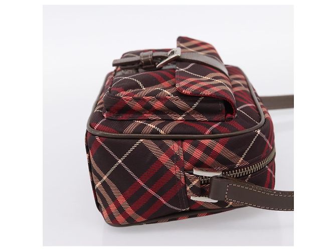 Borsa a tracolla BURBERRY Nova Check Blue Label in tela rossa e argento Auth 201971A Rosso - vista 4