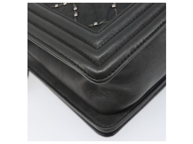 Borsa a catena CHANEL Matelasse Boy Chanel in pelle nera e argento CC Auth 199461SAM Nero - vista 10