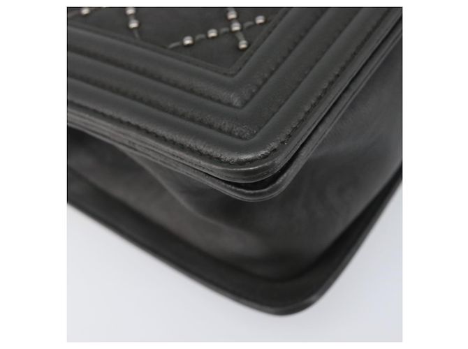 Borsa a catena CHANEL Matelasse Boy Chanel in pelle nera e argento CC Auth 199461SAM Nero - vista 16