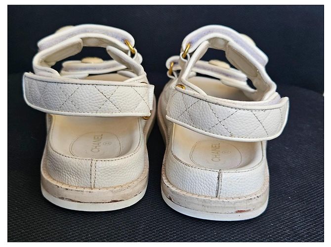 Chanel Sandali in pelle matelassé Bianco - vista 12