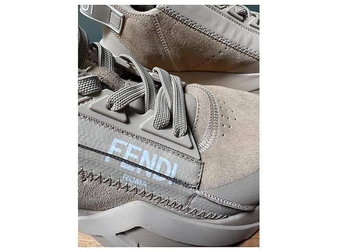 Fendi Flow Sneakers in pelle e camoscio Beige - vista 5