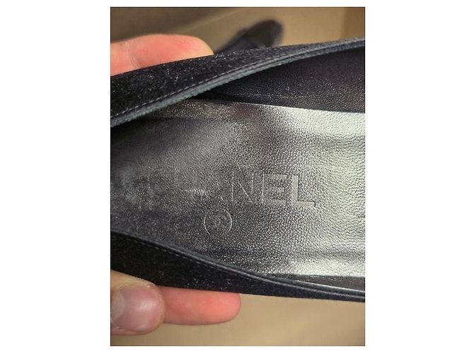 Décolleté CHANEL Nere con Cristalli e Punta Rinforzata 39 Usate - vista 7