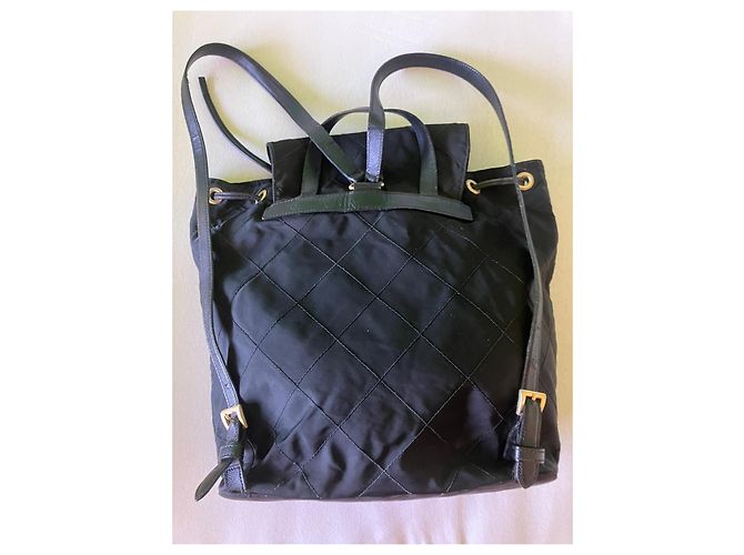 Prada Zaino in Nylon Trapuntato Nero - vista 4