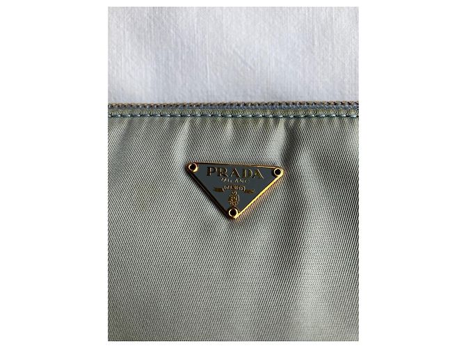 Prada Borsa a Spalla in Nylon Grigio - vista 3