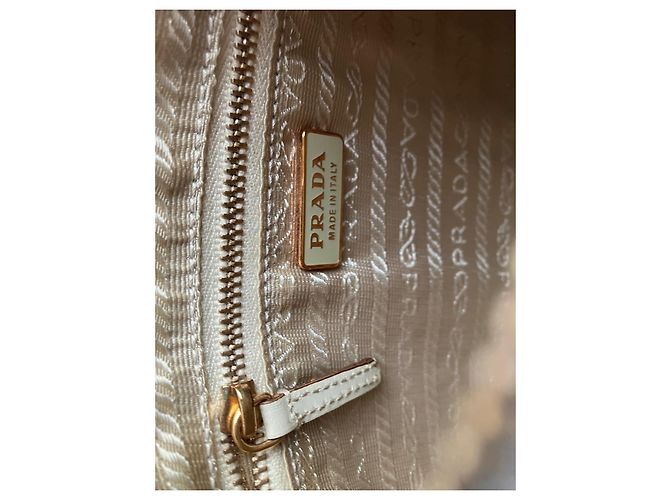 Prada Borsa a Spalla in Nylon Grigio - vista 7