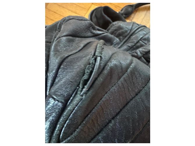 Miu Miu Borsa Tote in Pelle Nera Arricciata Nero - vista 8