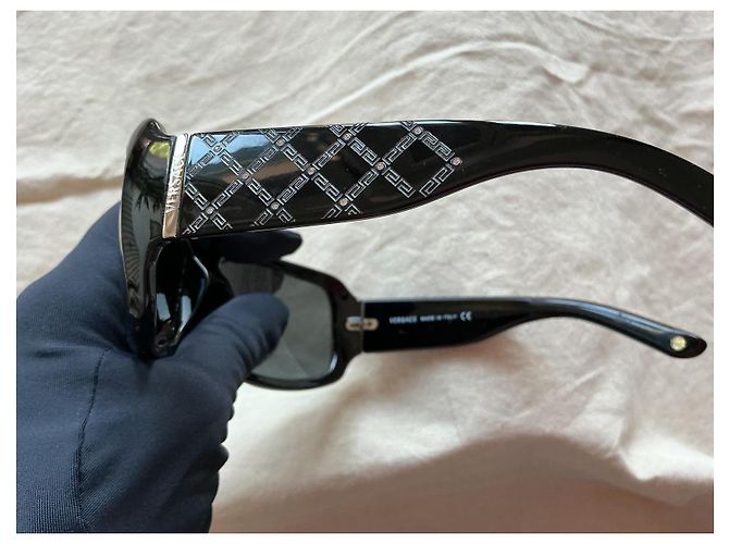 Medusa Versace Sonnenbrille schwarz mit Mäander-Muster - Ansicht 5