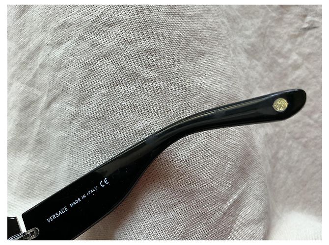 Medusa Versace Sonnenbrille schwarz mit Mäander-Muster - Ansicht 7