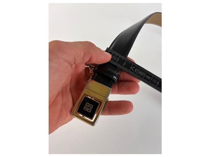 Vintage Givenchy Gürtel aus strukturiertem Leder Schwarz Gold - Ansicht 9