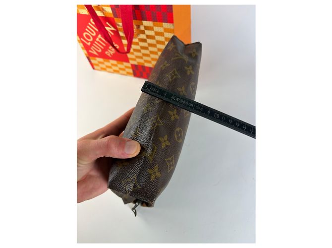 Clutch Vintage Louis Vuitton Monogram Canvas Brown Gold Marrone - vista 13
