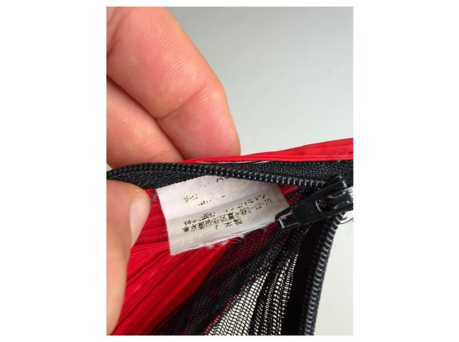 Beauty Case Vintage Issey Miyake Pleats Please Rosso Nero - vista 6