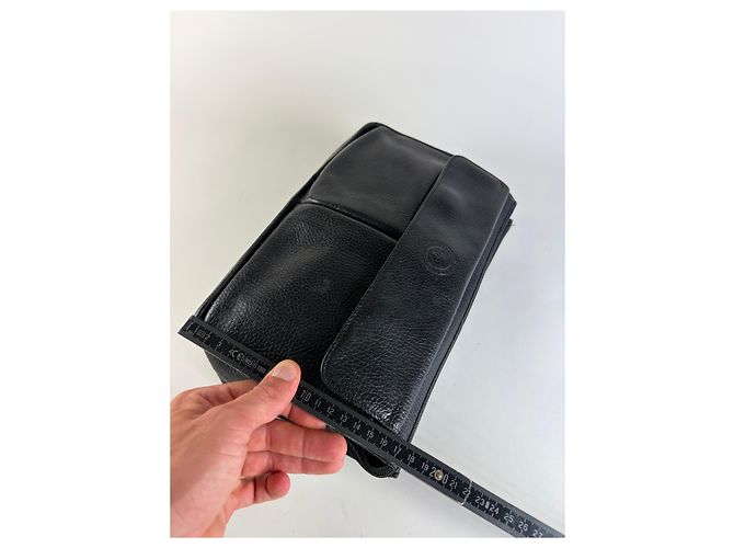 Clutch a patta Vintage Gianni Versace in pelle martellata Nero Oro - vista 9