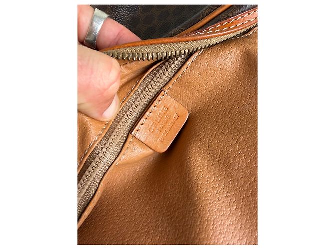 16 Céline Borsa a Pochette Vintage Celine Monogram Canvas Marrone Arancione - vista 4